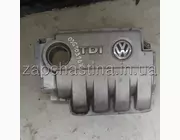 Крышка декоративная VW Passat B6, 2.0TDi, 03G103967